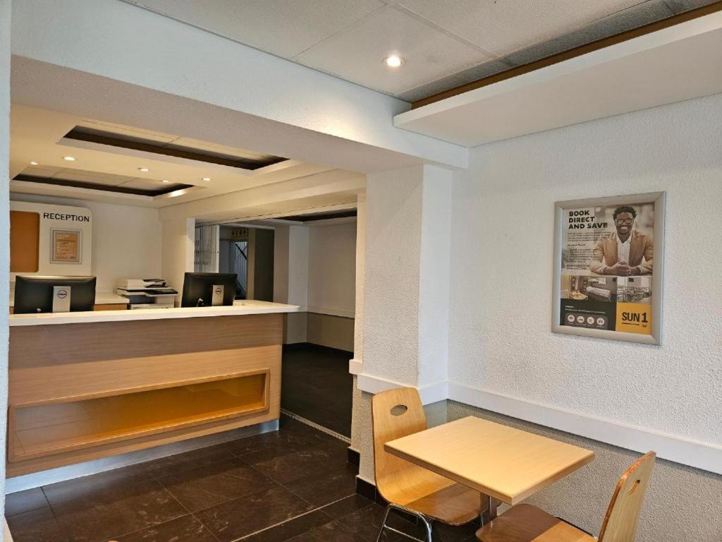 Sun1 O.R.Tambo Otel Johannesburg Dış mekan fotoğraf